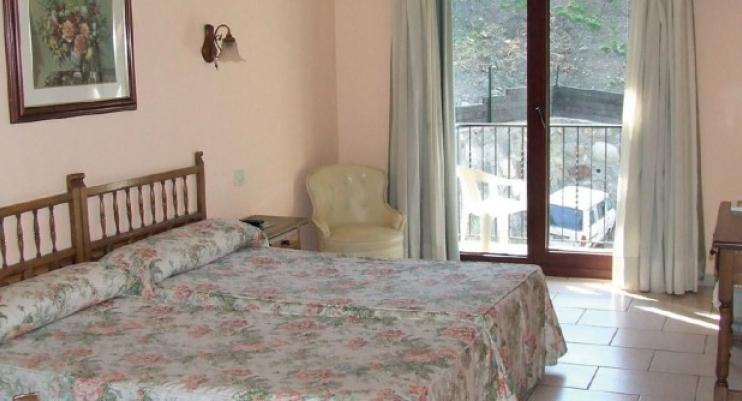 Apart-Hotel Xalet Besoli