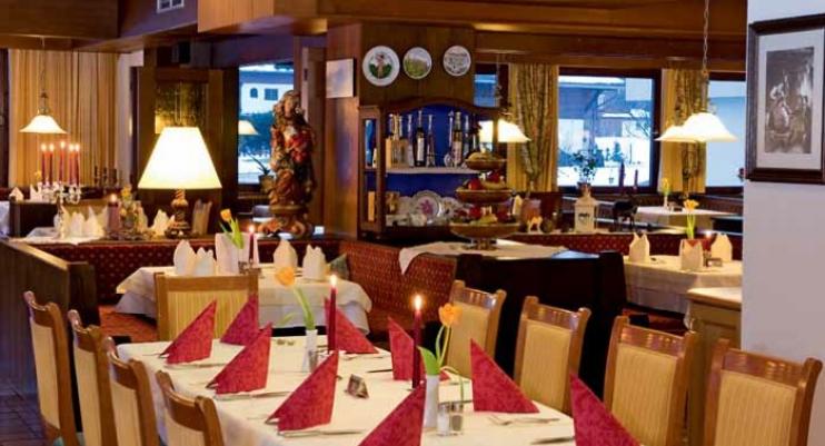 Tyrol Hotel
