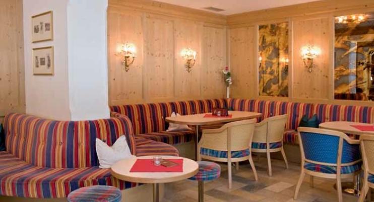 Tyrol Hotel