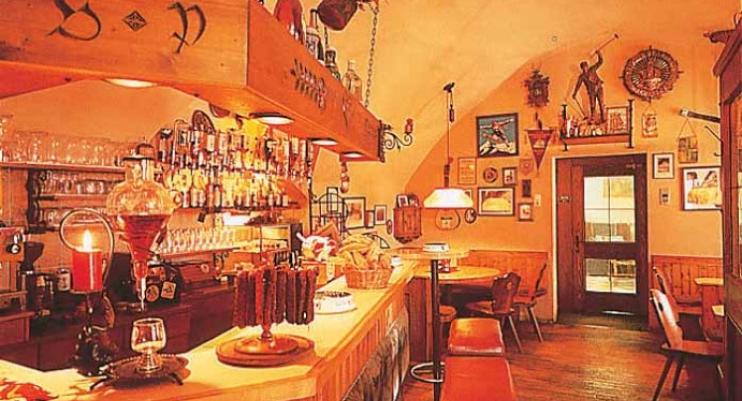 Hotel Lebzelter
