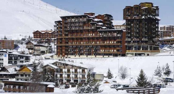 Royal Ours Blanc Hotel