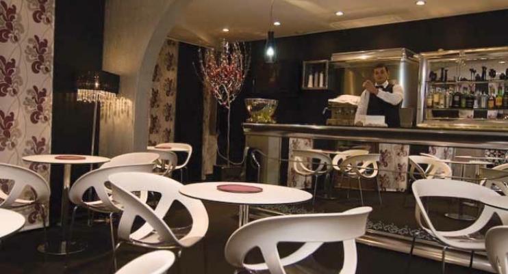 Royal Ours Blanc Hotel