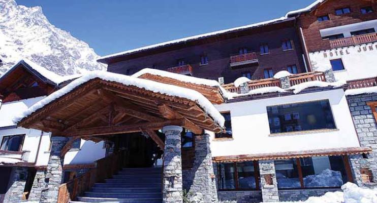 Bucaneve Hotel