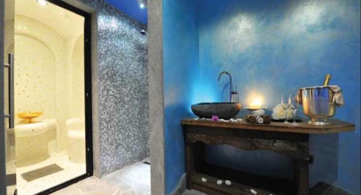 Bucaneve Hotel