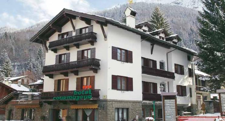 Courmayeur Hotel