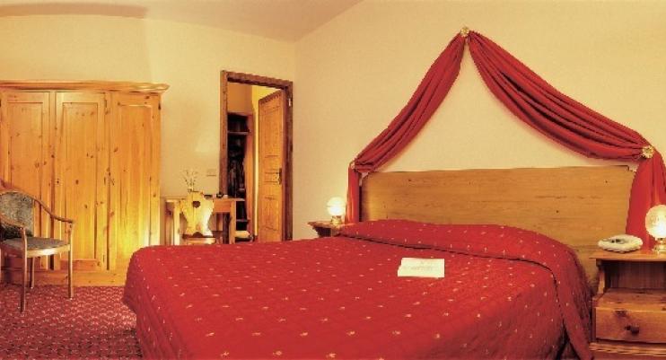 Courmayeur Hotel