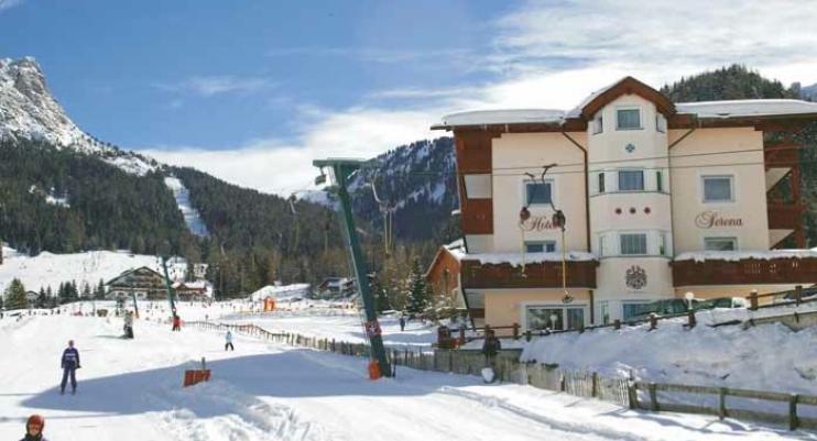 Serena Hotel